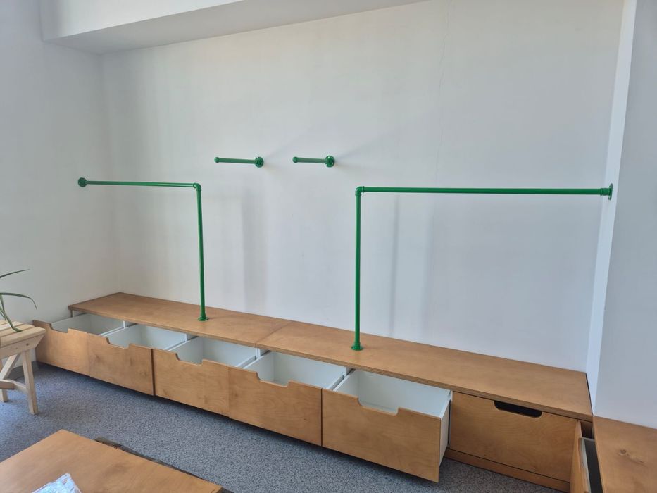 Торговое оборудование для магазина