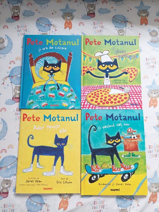 Set 4 cărți Pete Motanul