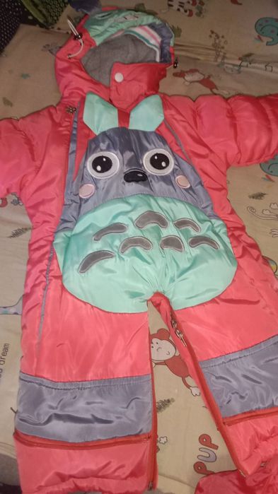 Продам детский комбинезон от 3 месяцев до 1 года рост 62 см.