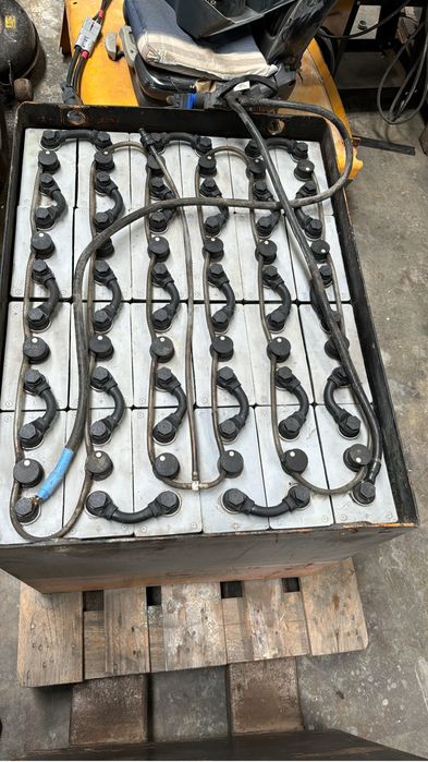 Baterii tractiune - stivuitor