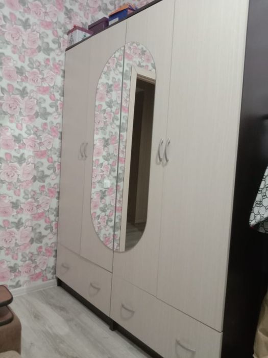 Продам шкаф в хорошем состоянии