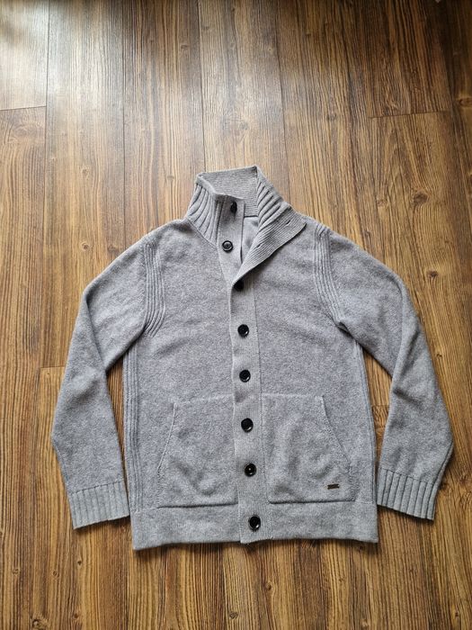 Страхотна мъжка жилетка HUGO BOSS размер L