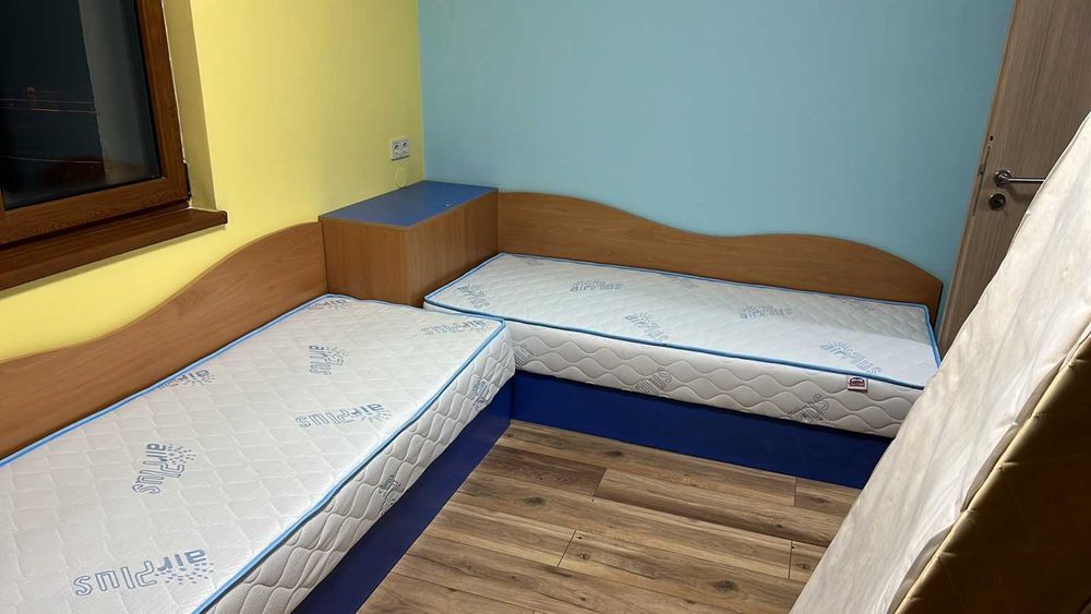 Две ъглови легла с ракла