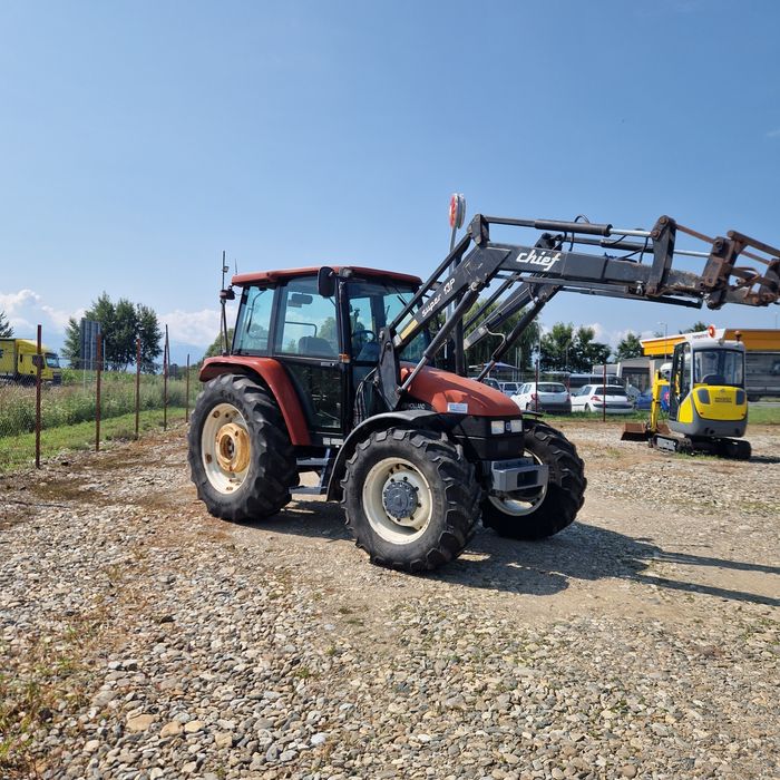 New Holland L95 Cu încărcător frontal