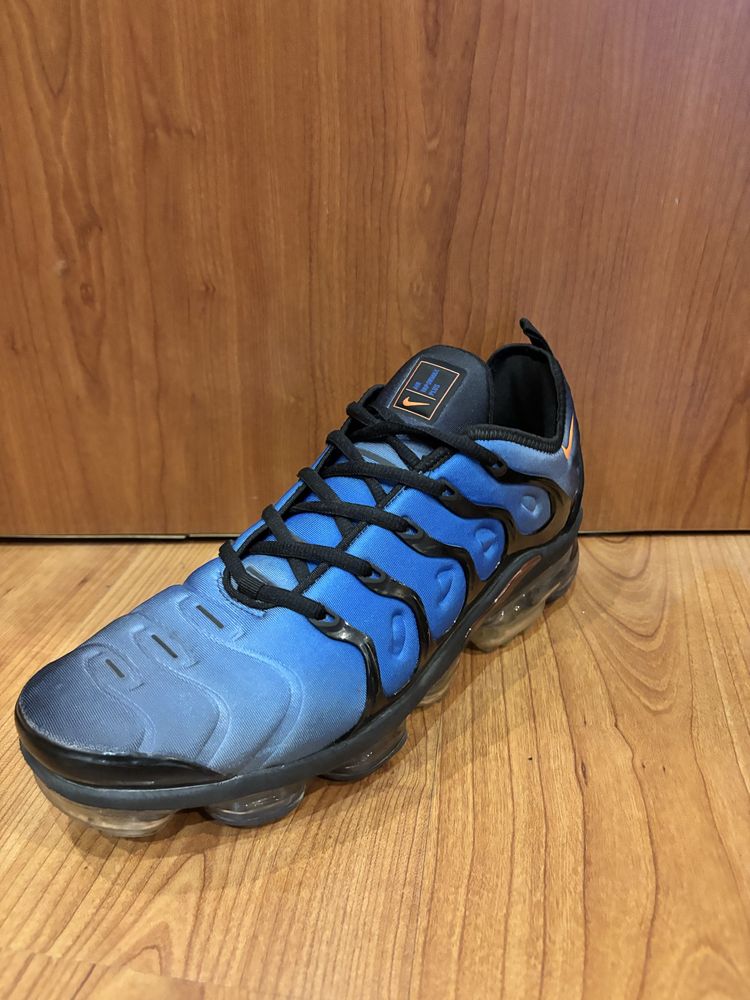 Маратонки Nike vapormax plus