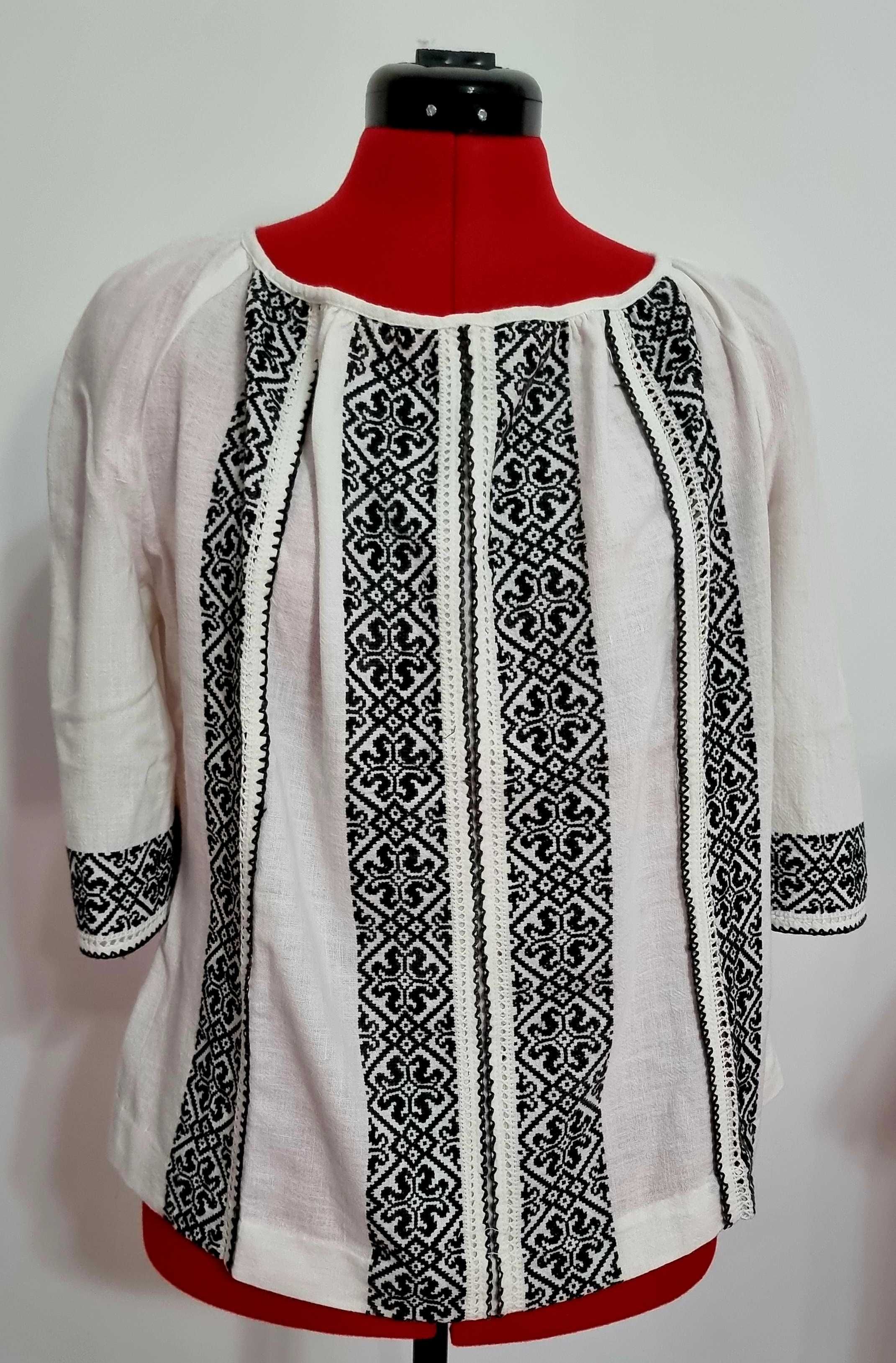 Costum popular Banat - Disponibilă doar cămașa