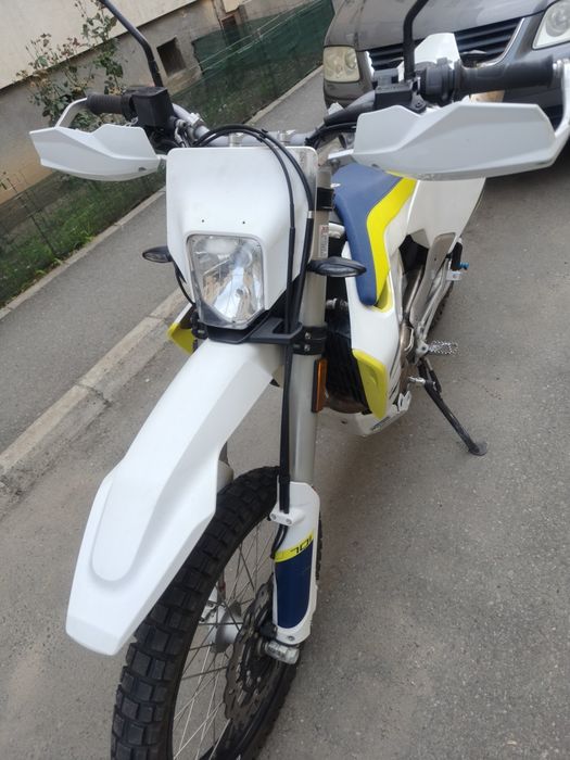 Husqvarna 701 enduro