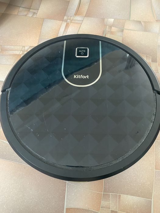 Робот пылесос почтиновый!