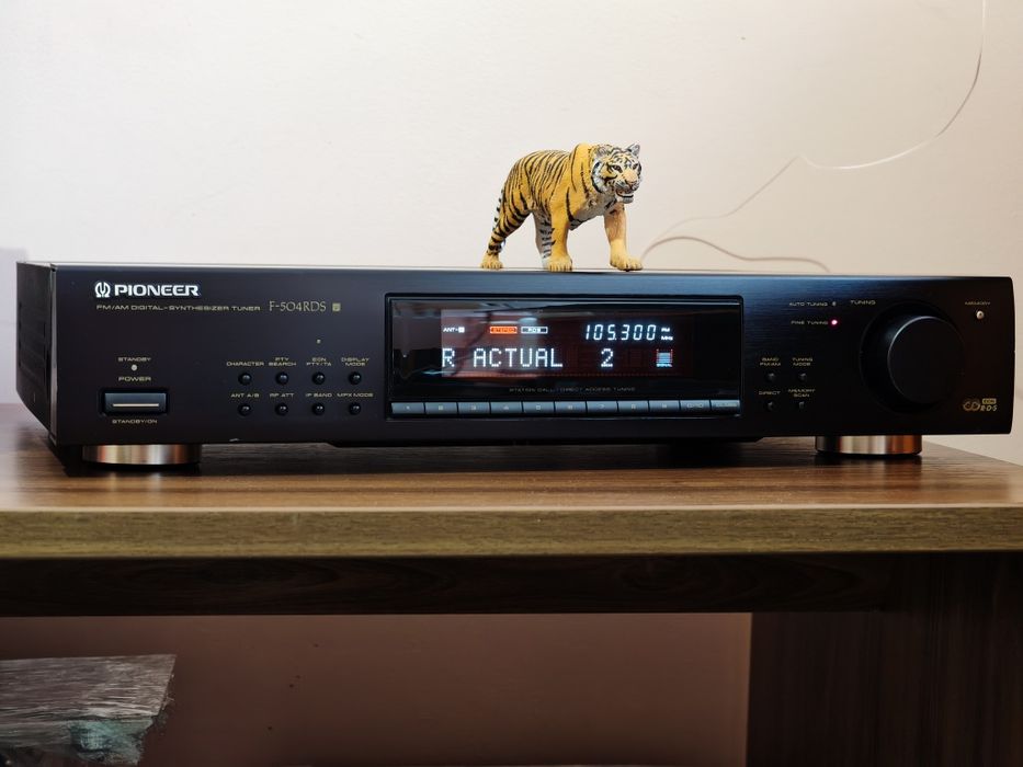 Pioneer F-504RDS. Tuner premium. Rar. Frumusețe Hi-Fi. Preț fix !