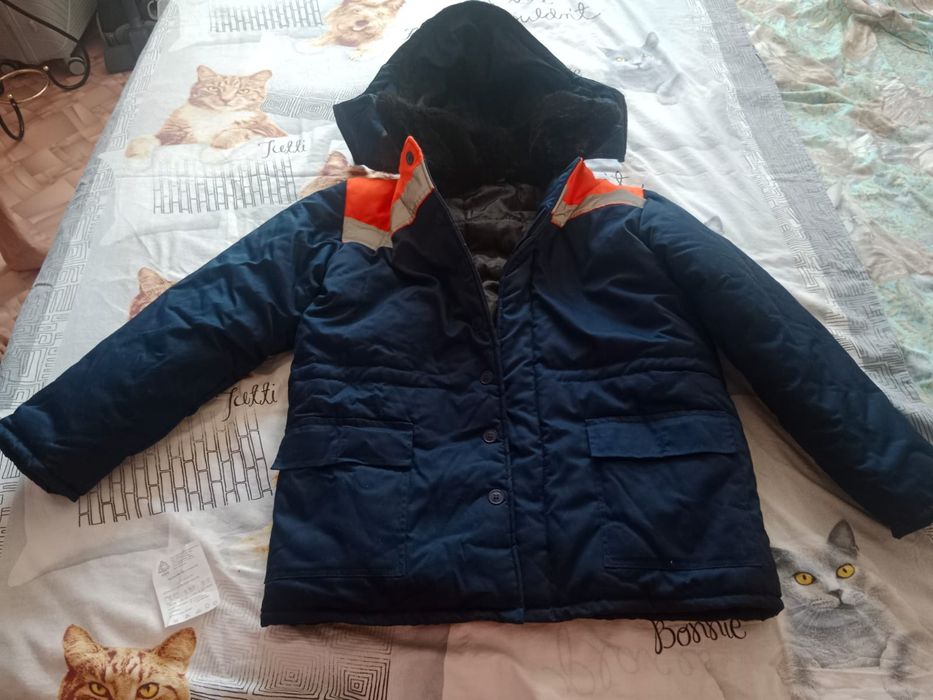 Продам спец одежду