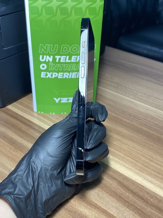 iPhone 14 Pro Max / 256 GB / Sănătate baterie 92% / Foarte bun