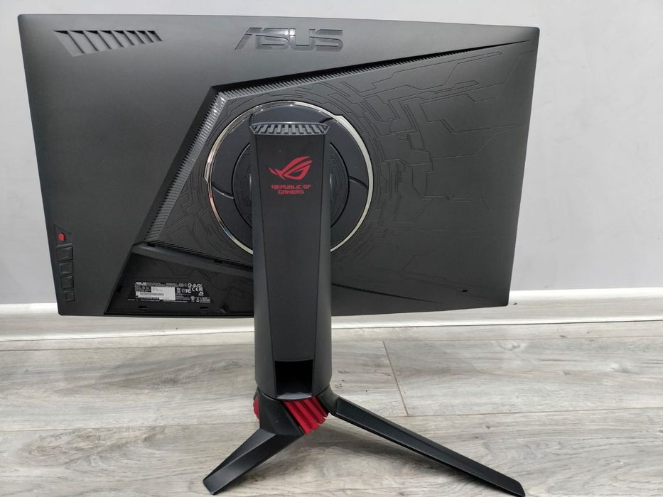 Монитор Игровой 27" Asus ROG STRIX XG27VQ 1920x1080 16:9 VA 144ГЦ