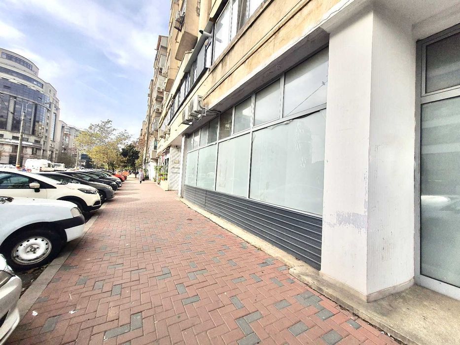 Spațiu comercial vizibil