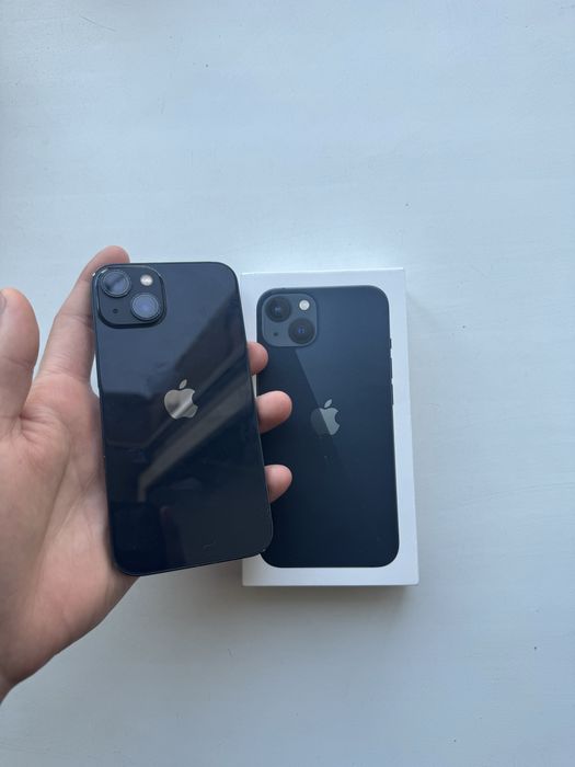 iPhone 13 midnight