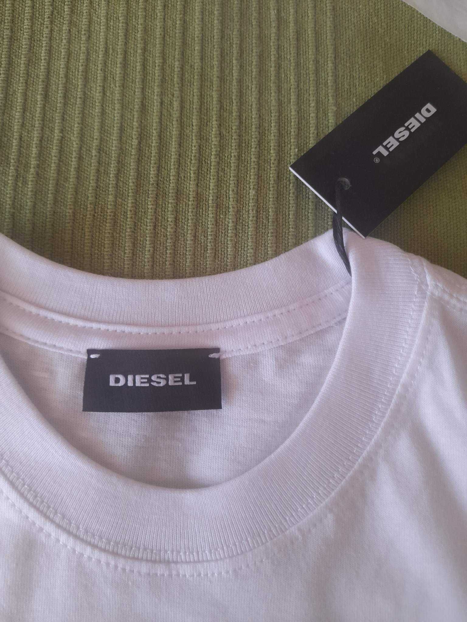 Tricou alb,,nou Diesel băiat 9-10 ani