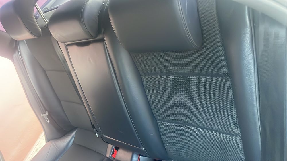 Audi A4b7 2.0 140 cp Sline