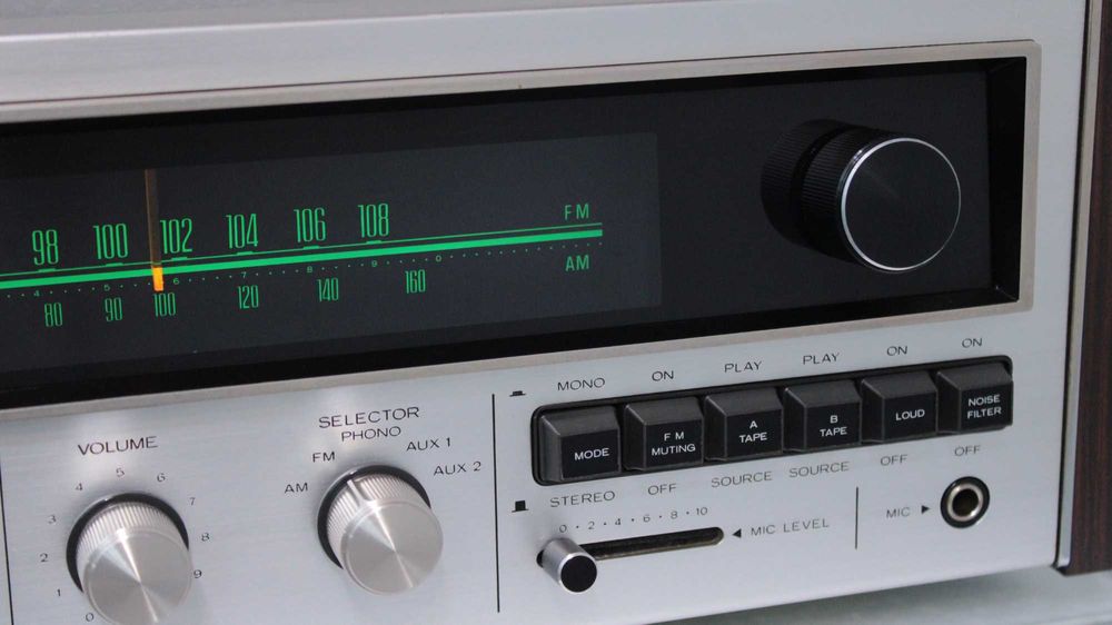 Statie/Amplificator/Tuner Kenwood KR-4050.