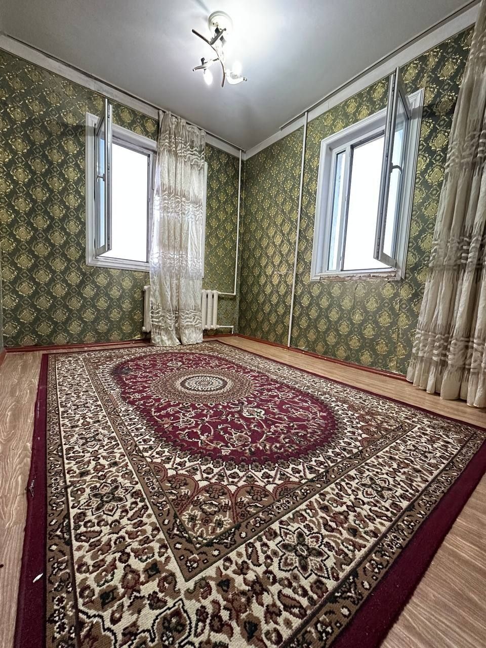 Chilonzor  Ц kvartlda 2 xonali kvartira sotiladi