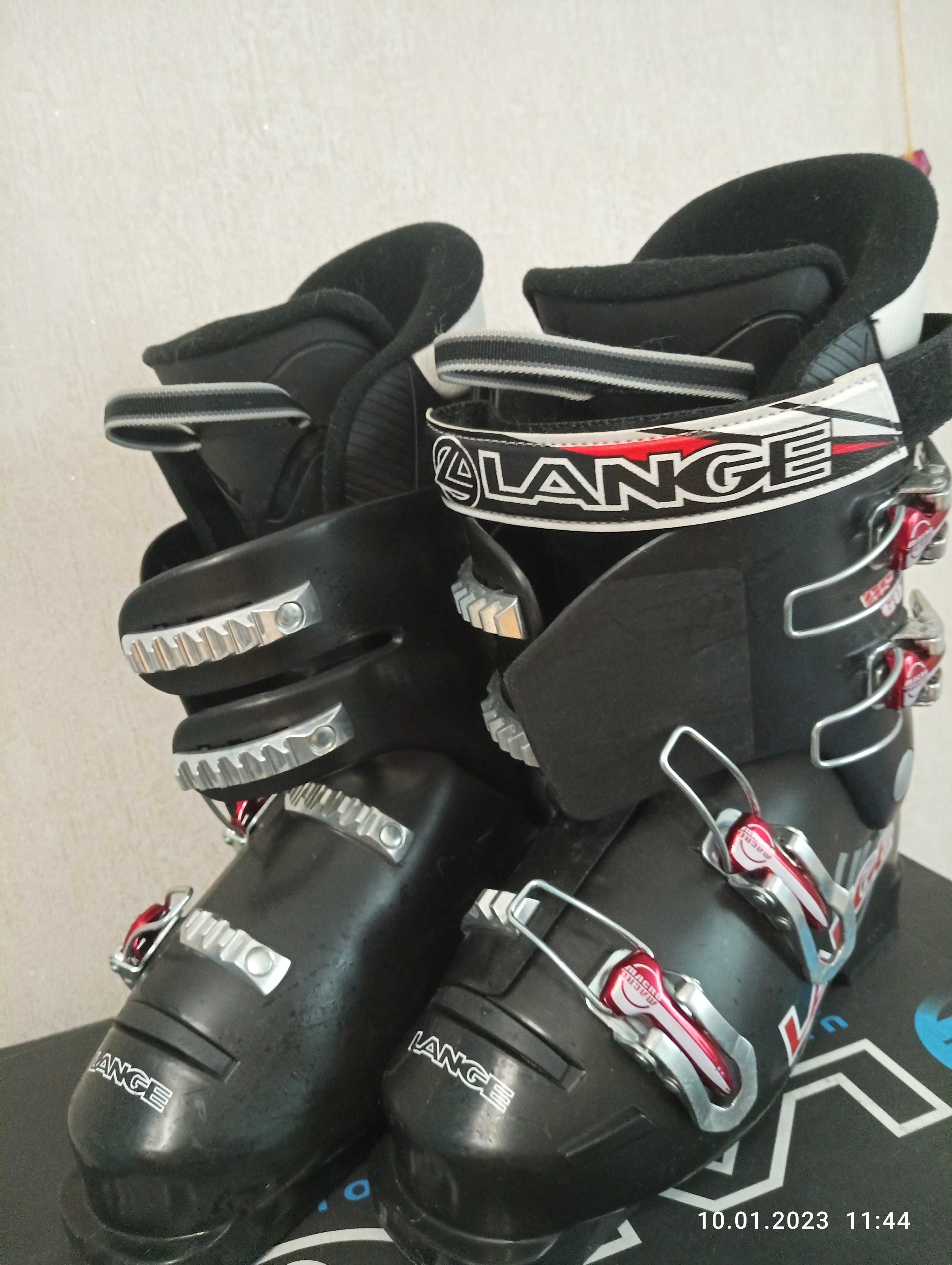 Горнолыжные ботинки LANGE 23.5см