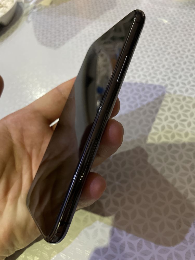 iPhon  11  pro