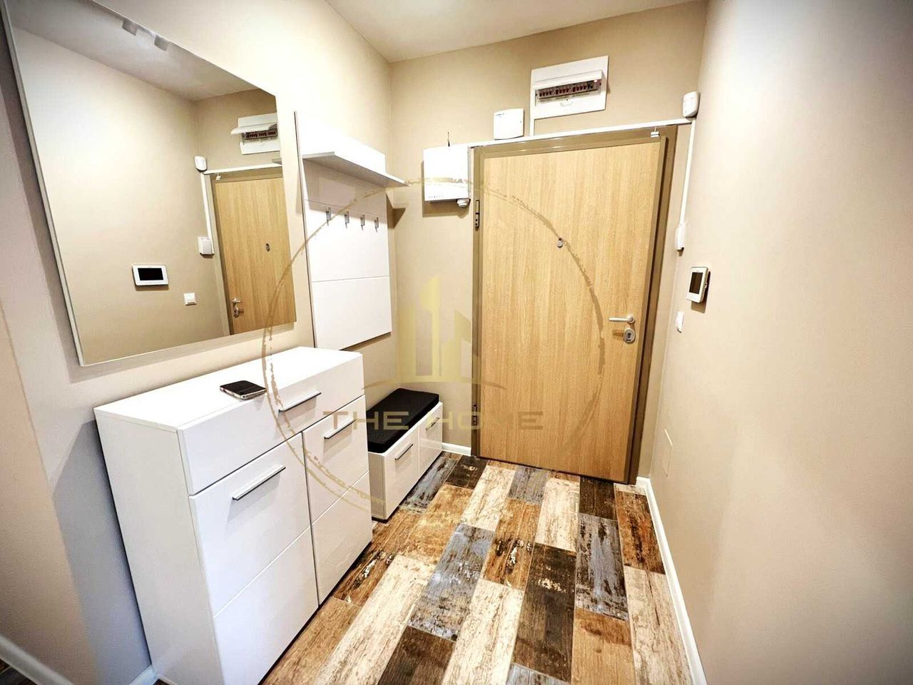 Дава се под наем Двустаен апартамент в Варна, Бриз - 77 кв.м за 1000 € - Снимка #6