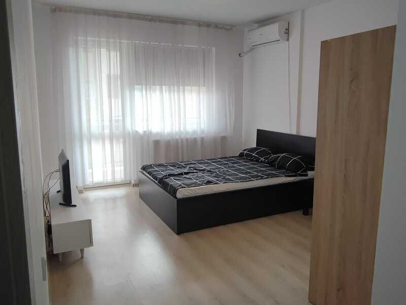 Inchiriez garsoniera cu loc de parcare in Popesti Leordeni, Biruintei