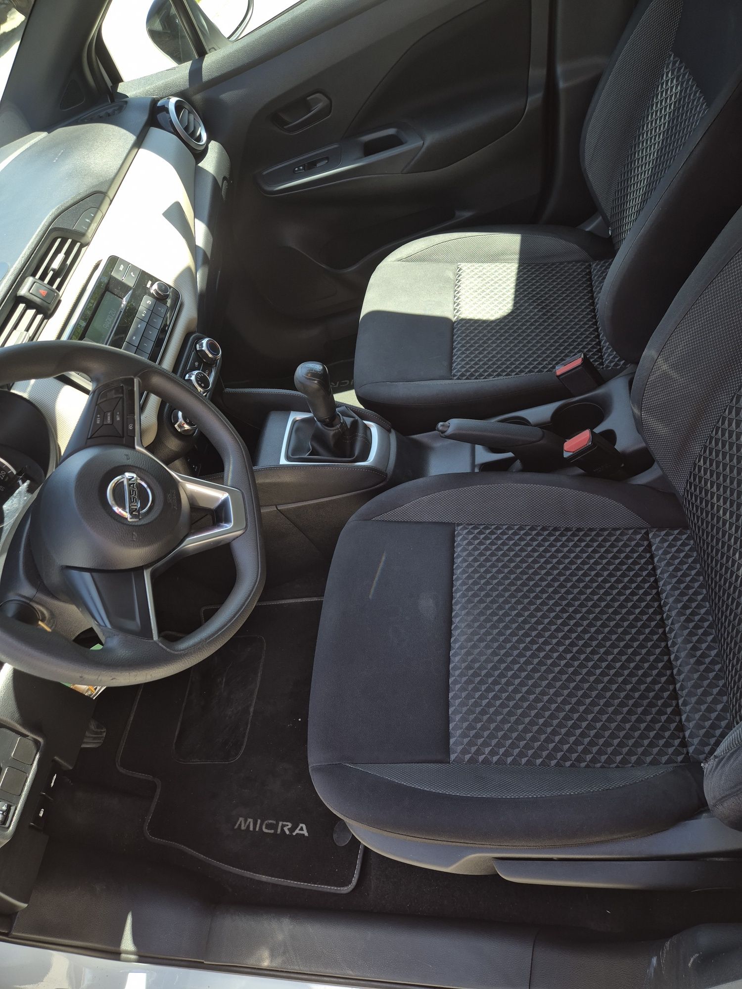 Vând nissan micra 2018
