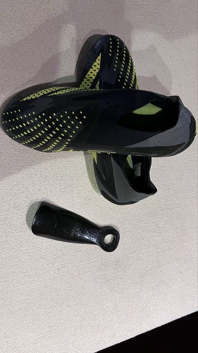 Лимитирани бутонки Adidas 44 номер