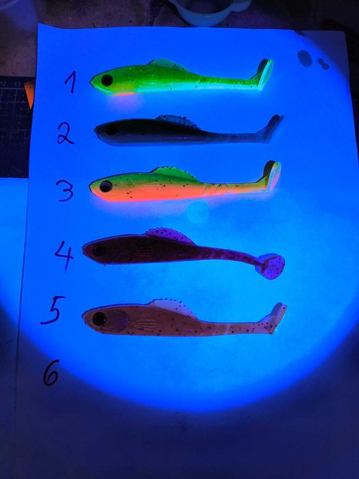 силиконова примамка Perch 110