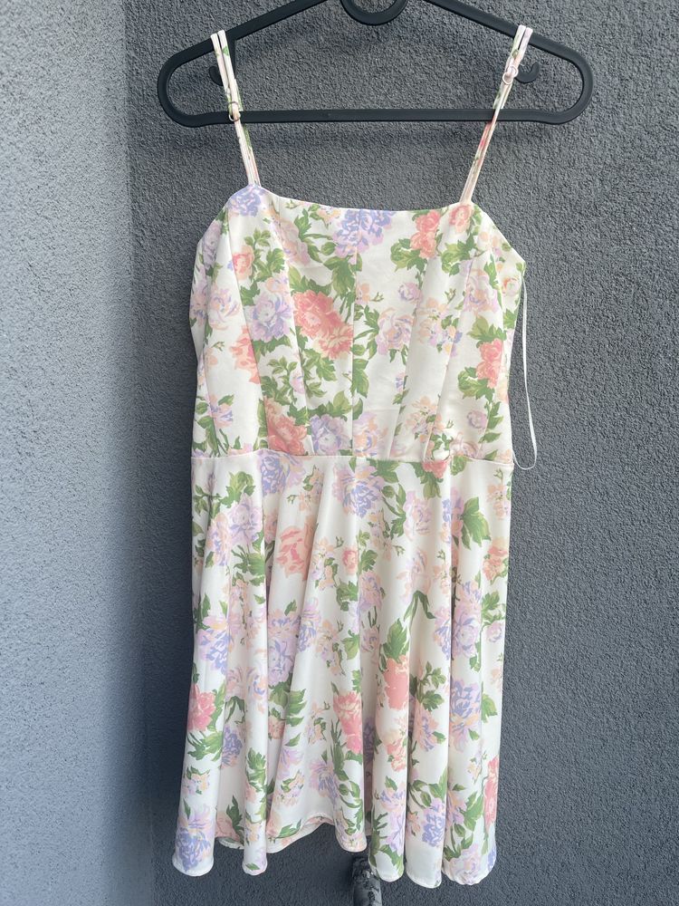 Дамаска лятна къса рокля Zara