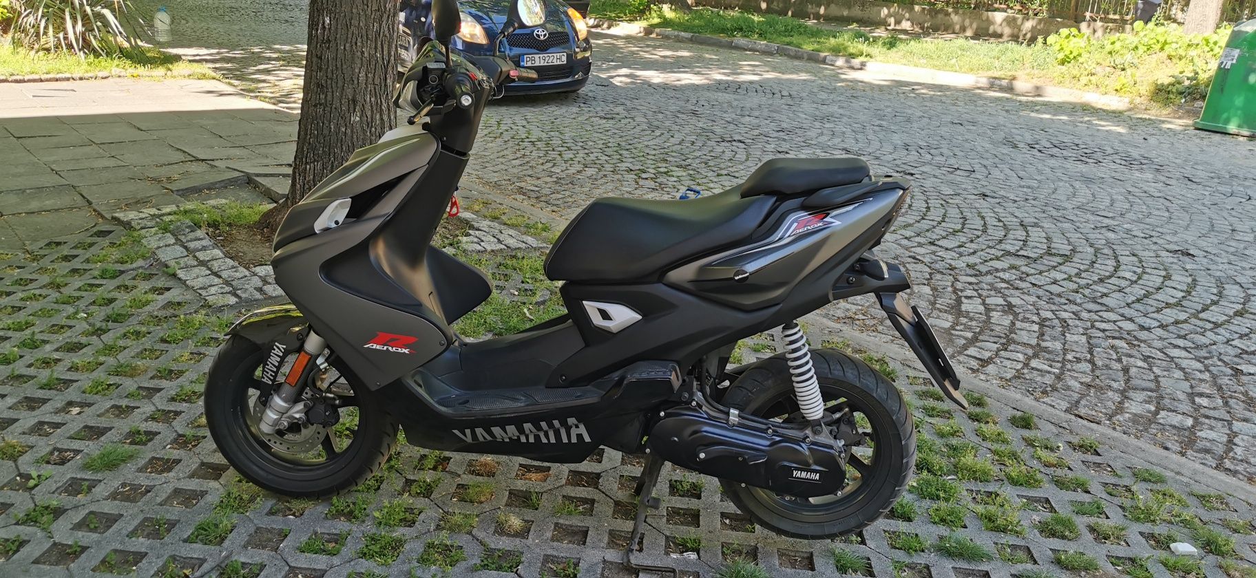 Продавам yamaha aerox R 50 cc 2014g