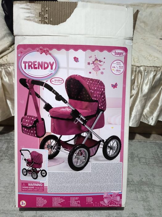 Количка за кукли, много запазена.