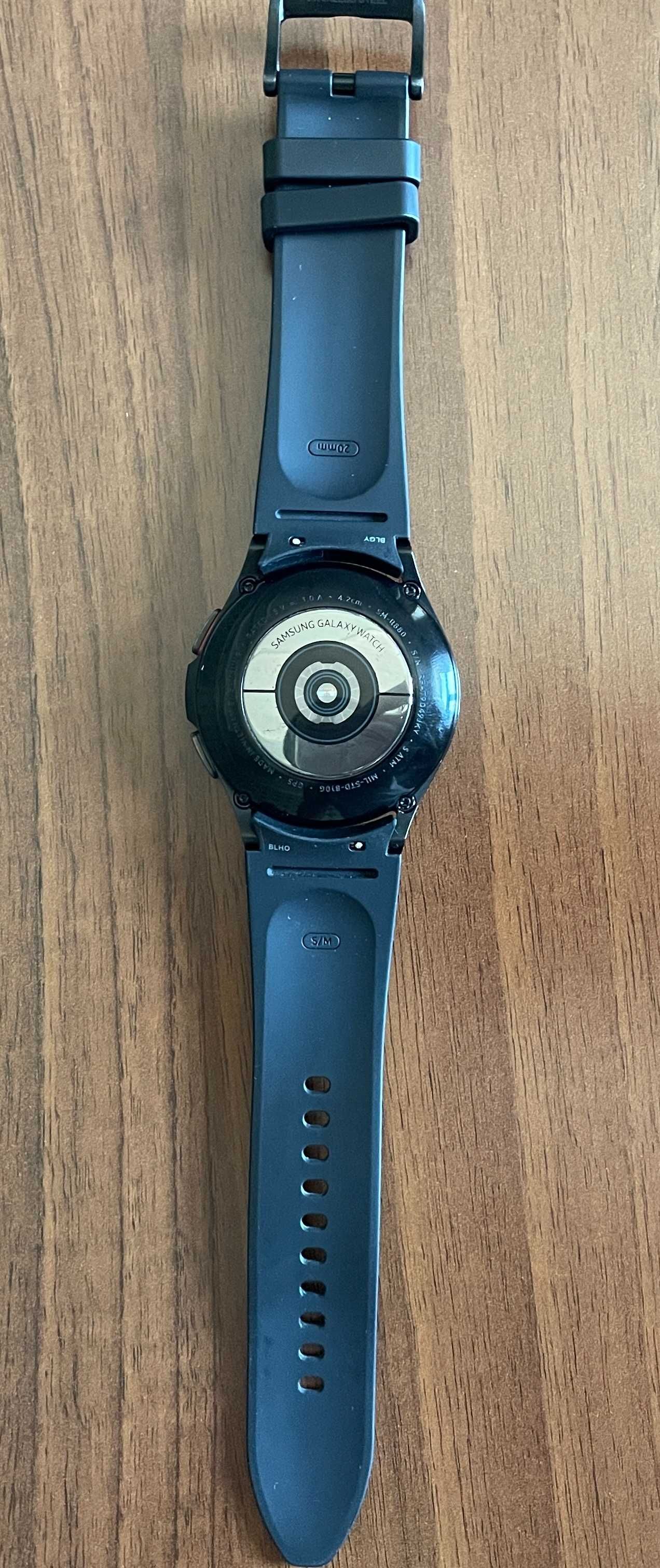 Samsung Galaxy Watch 4 Classic 42 мм