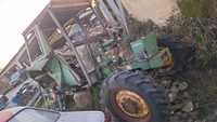 Dezmembrez tractor John Deere 1140