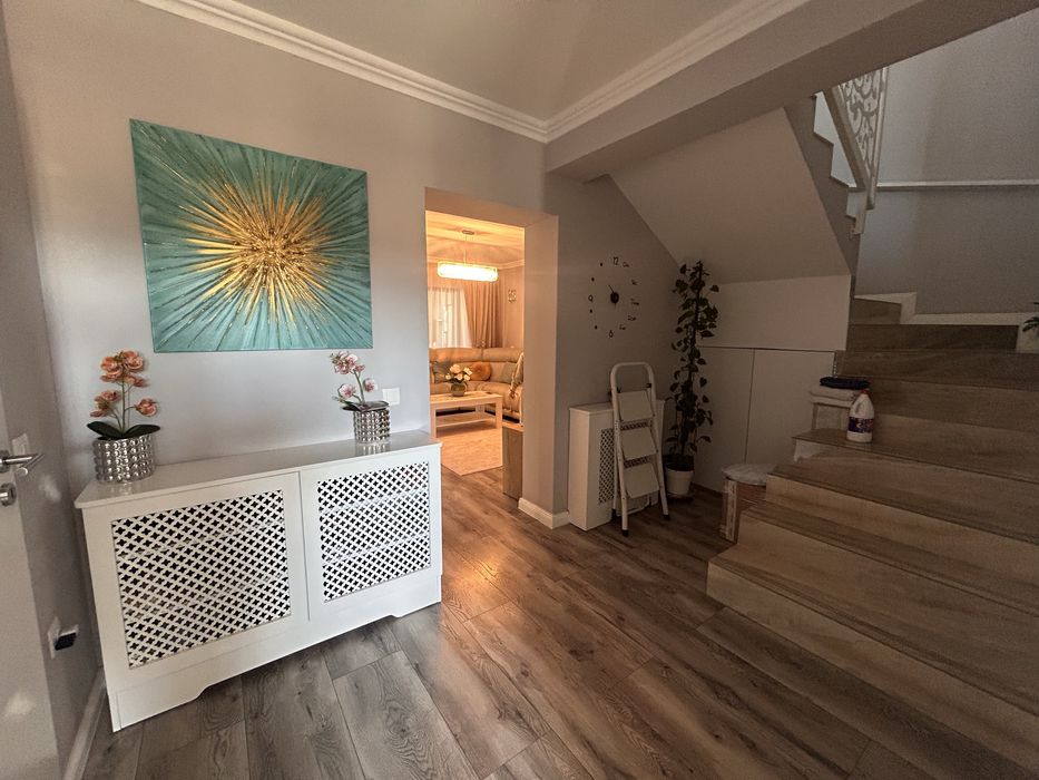 Proprietar vand casa tip duplex in Sanpetru
