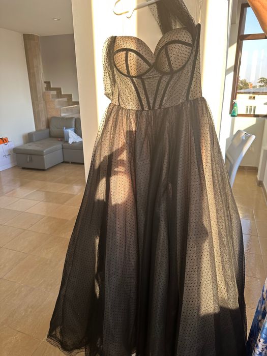 Vand rochie de ocazie