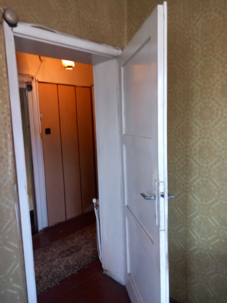 Продава се Етаж от къща в Кюстендил, Запад - 100 кв.м за 670 €/кв.м - Снимка #3