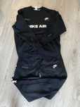 Nike Air Max екип с етикети