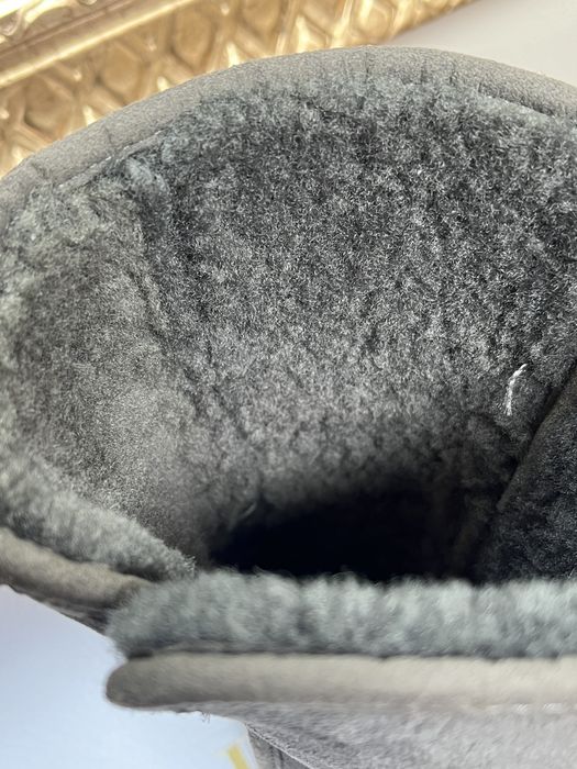 UGG 'Amie', grey, classic slim boots