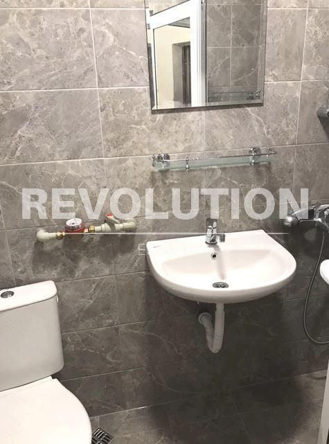 Дава се под наем Едностаен апартамент в Варна, Левски - 30 кв.м за 278.97 € - Снимка #5