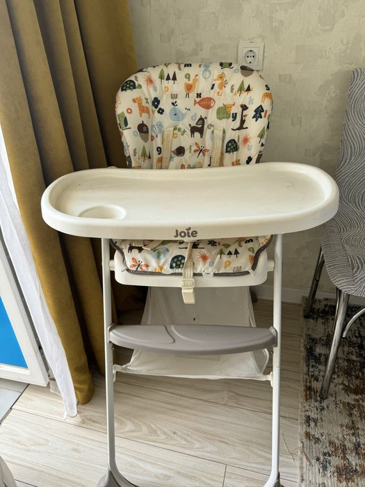 Продам стульчик для кормления в отличном состоянии.