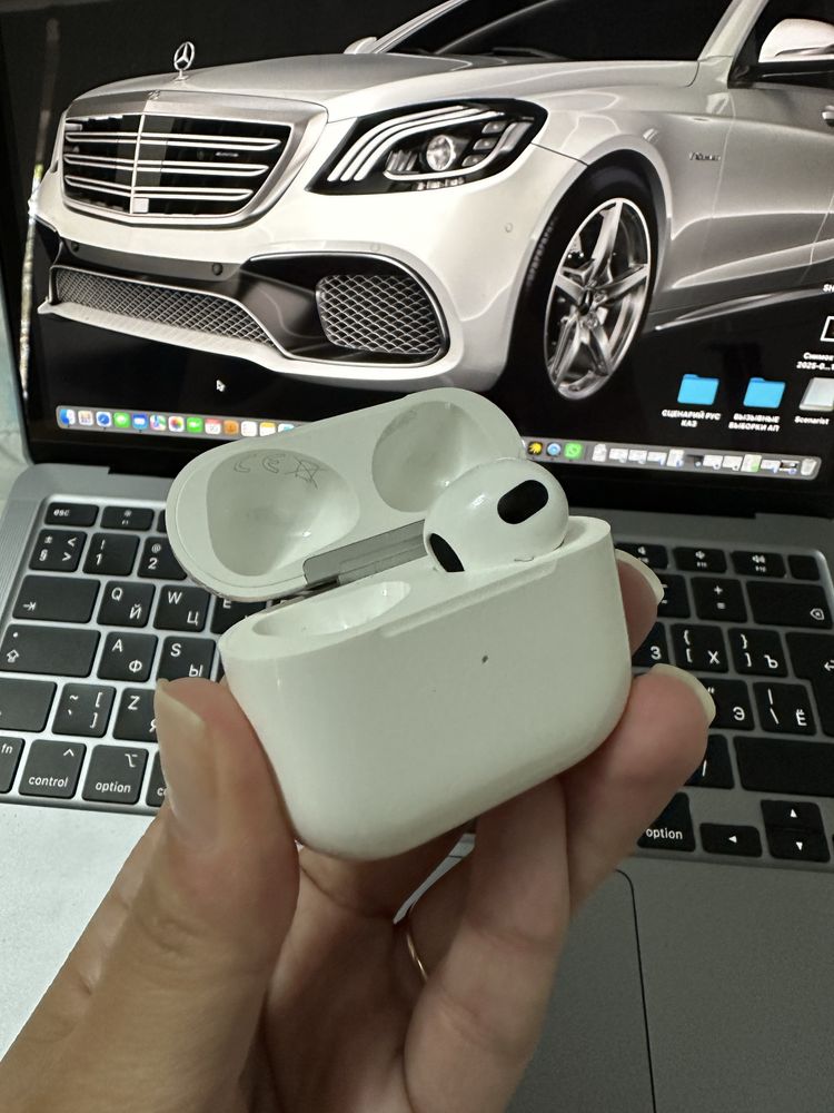 Airpods 3 кейс и правое ухо