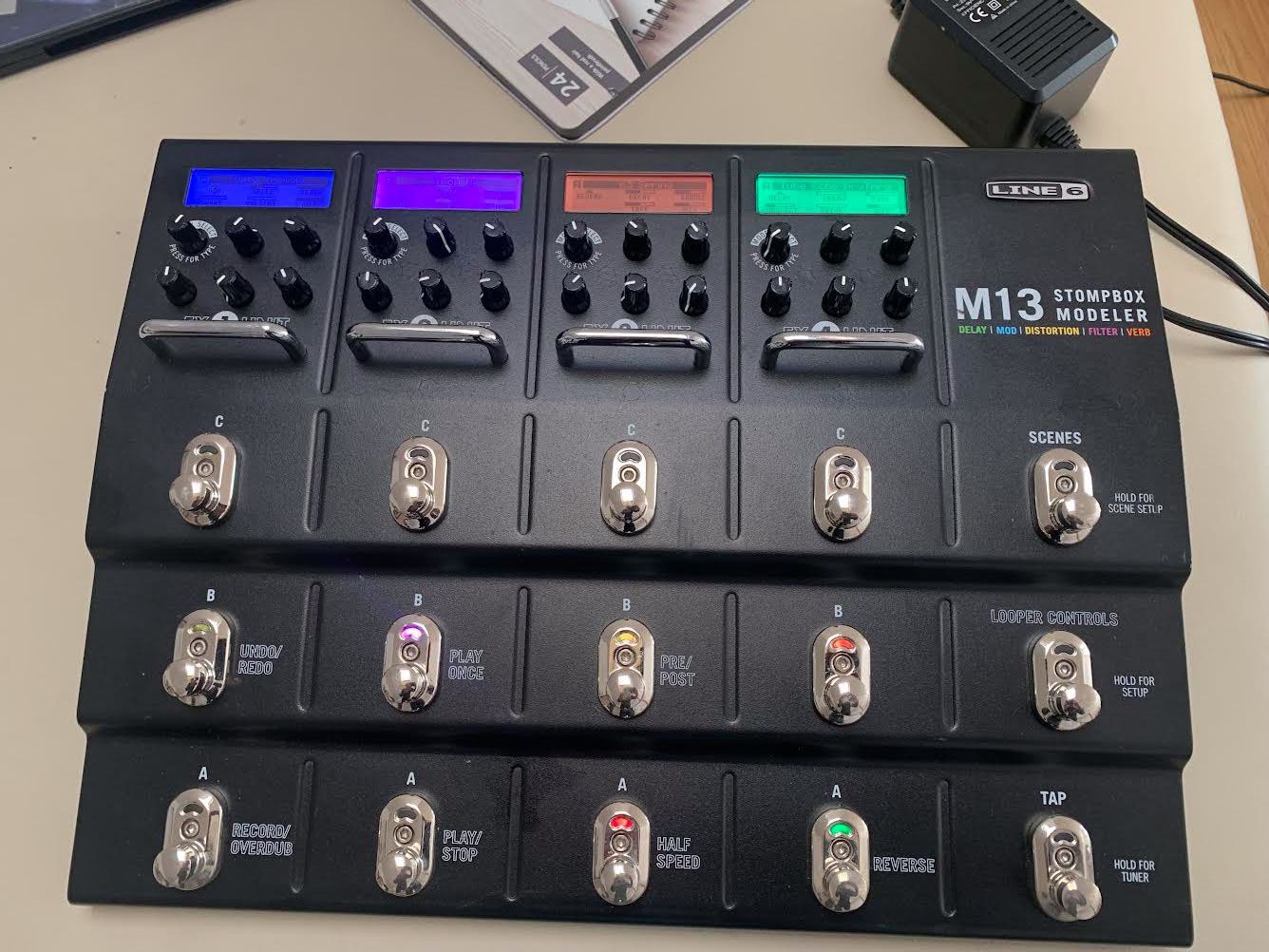 Line 6 M13 efect chitara