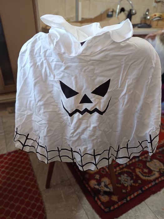 Costum halloween-fantomite