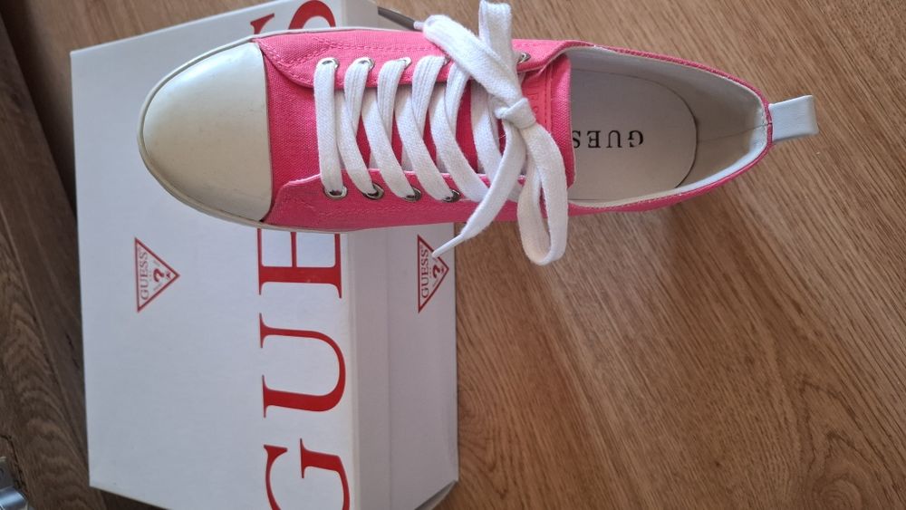 Дамски  сникърси