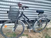 Bicicleta 28" dama practica și usoara