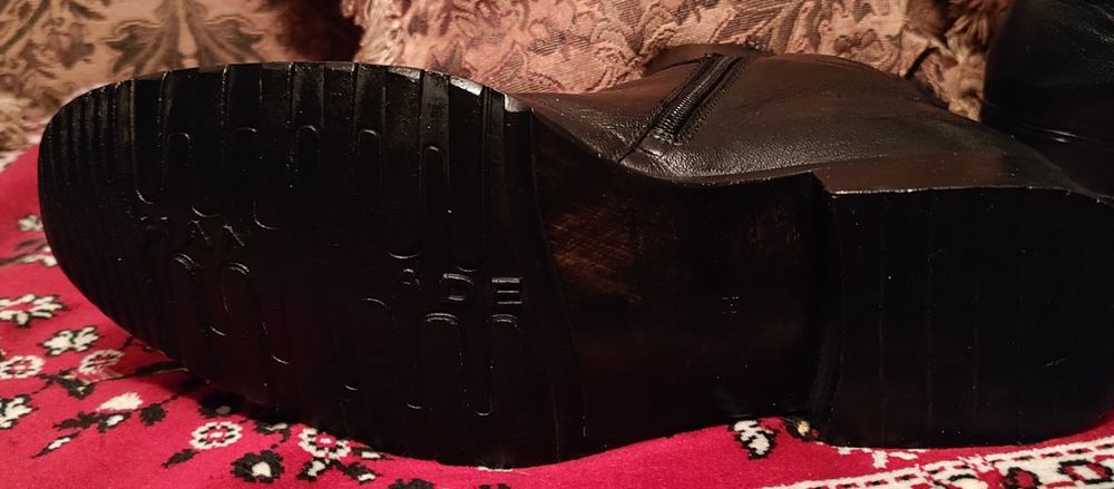 Продам сапоги кожа/натуральный мех б.у. 43-44 размер