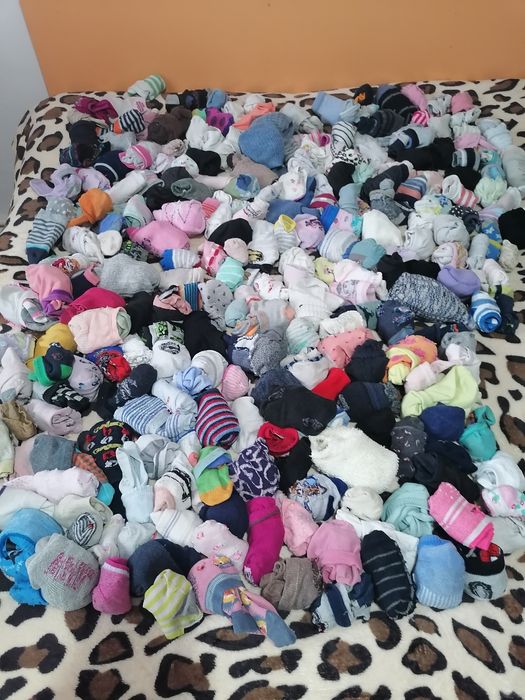 REDUCERE : Ciorapi pentru copii  : 250 perechi