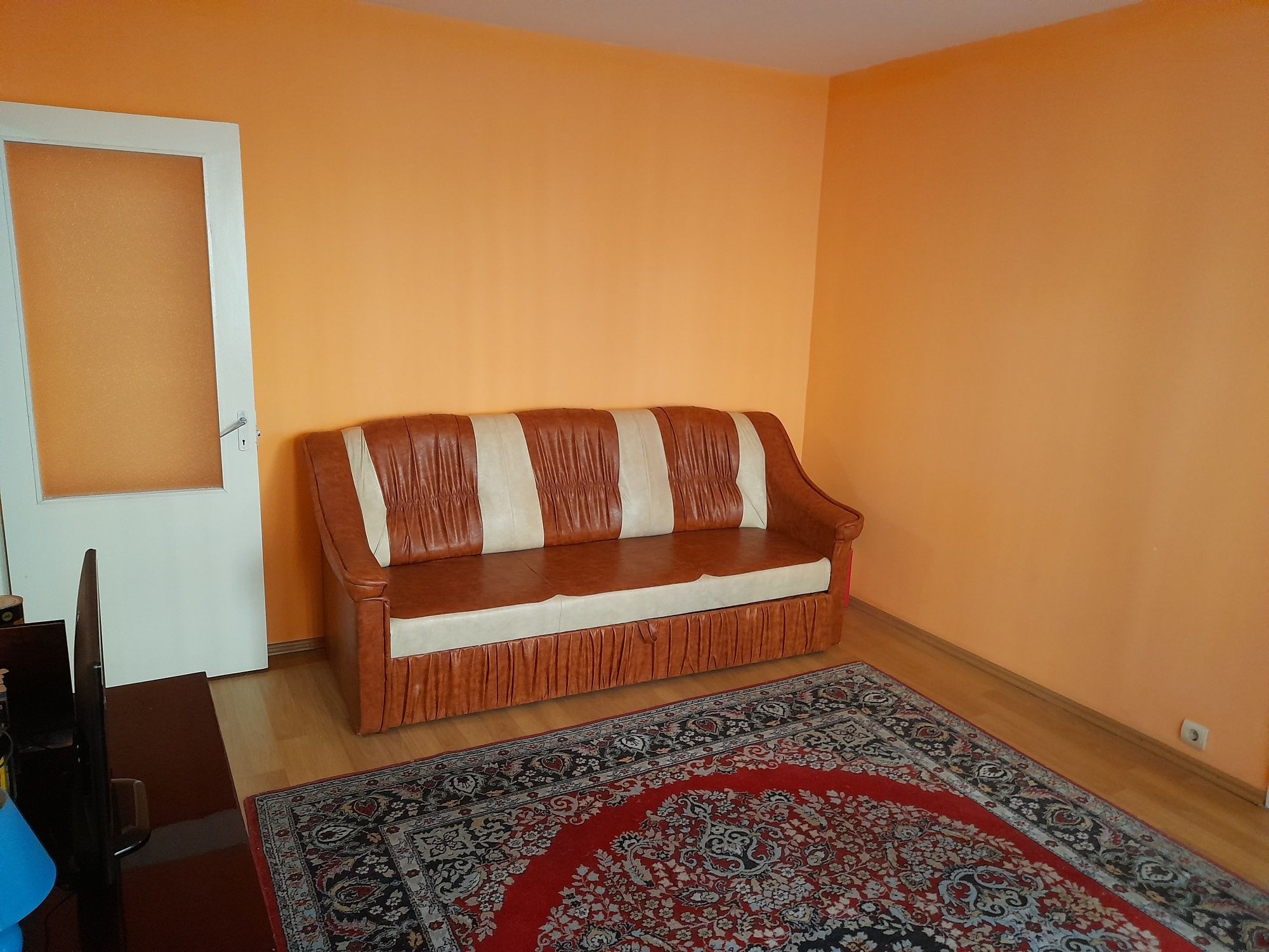 Cazare Constanța - Casa de Cultură - 2 camere - zona centrală