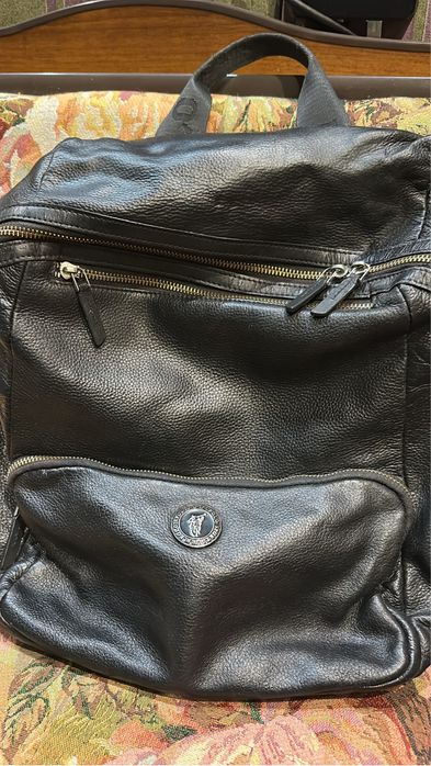 Продам кожанные рюкзаки